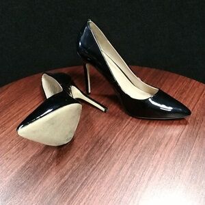MIX No. 6 Dignity Black Patent High Heeled Pumps Size 8.5